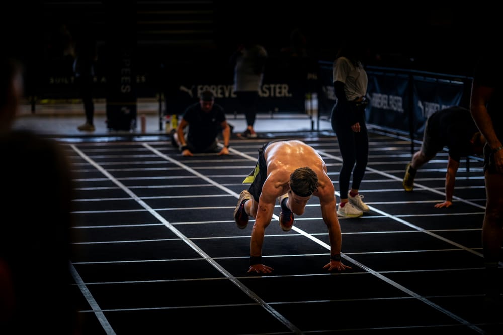 Plan de entrenamiento HYROX para principiantes — 12 semanas